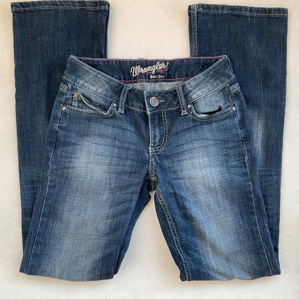 WRANGLER WOMENS RETRO MAE PREMIUM PATCH BOOT CUT WESTERN COWGIRL JEANS EUC